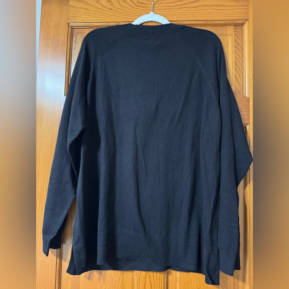 Lucky Brand Black V-Neck Women's Sweater P2P 18, L 28 - Picture 3 of 3